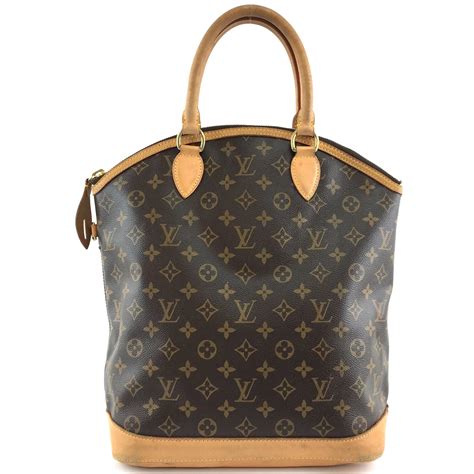 louis vuitton toile monogram.